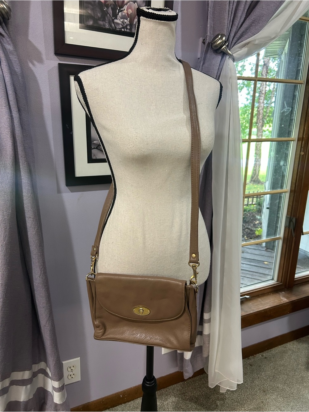 Vintage Etienne Aigner Crossbody